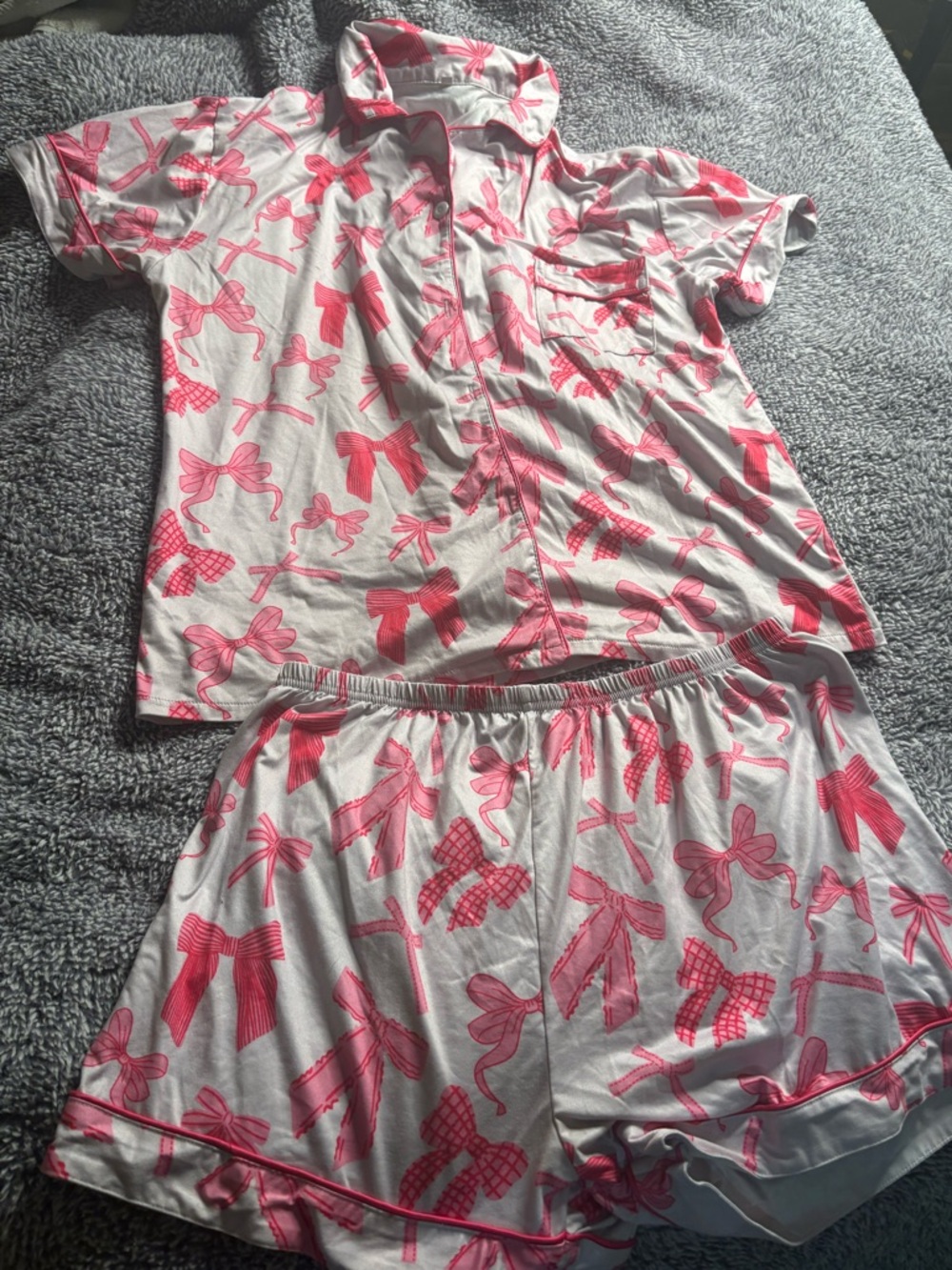 SHEIN Pink Bow Print Short Pajama Set